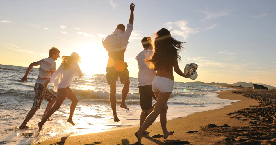 Best Beaches Near Candolim, India You Must Visit